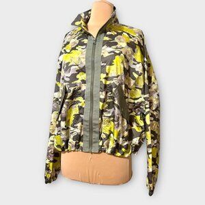 Nike Floral Track Jacket Windbreaker M Green Yellow Women EUC Packable Camo